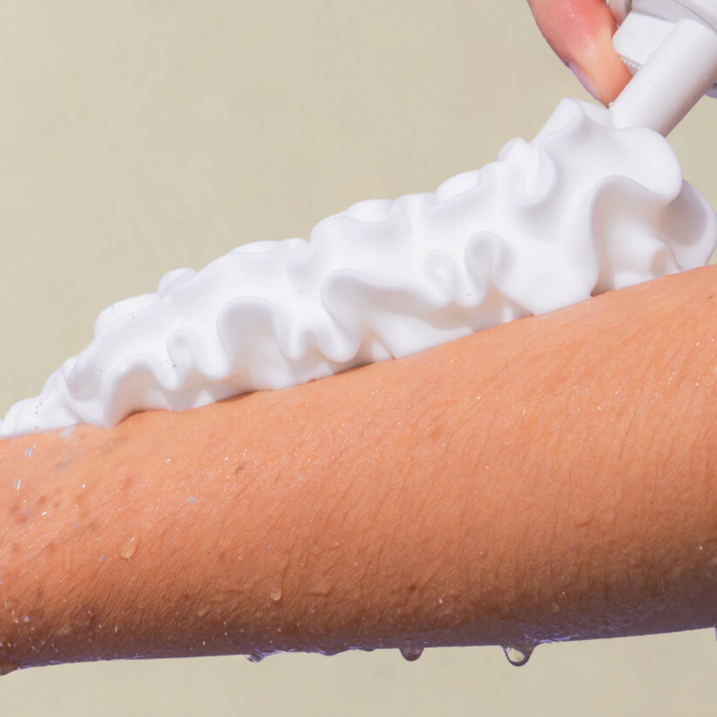 Gingerbread Foaming Body Wash - Image 3